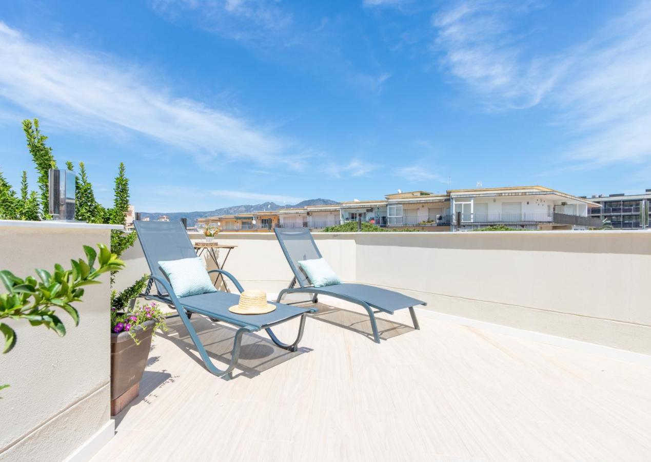 M A R I V E N T Suite With Bathroom And Terrace 50 M2 Roses Extérieur photo
